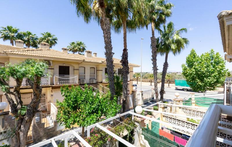 rentafive - Bungalow - Terraza - 5 min Gran Playa - image 6