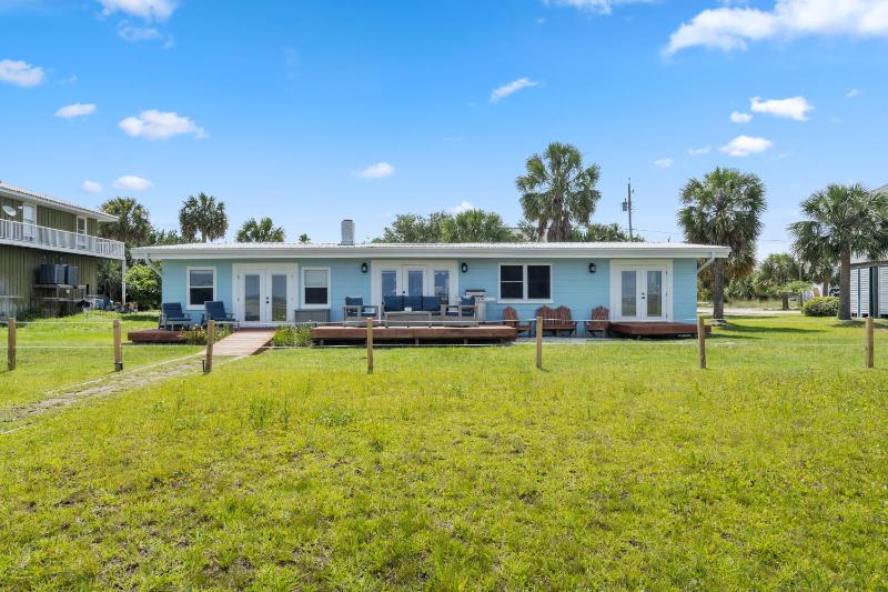 Sunset Vista Beach House - image 28