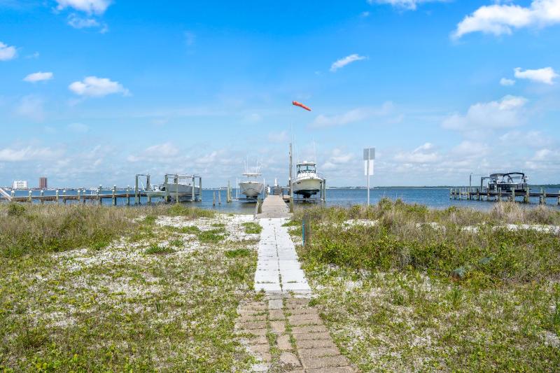 Sunset Vista Beach House - image 13