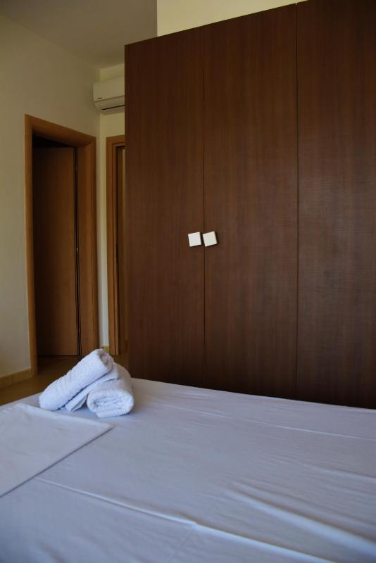 Gjiri i Lalzit - Leta's Apartments - three bedroom apartment - image 16