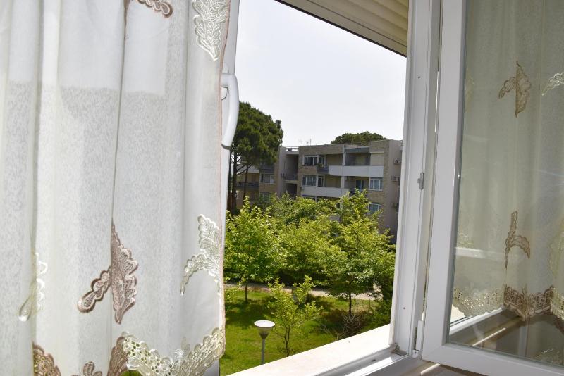 Gjiri i Lalzit - Leta's Apartments - three bedroom apartment - image 3