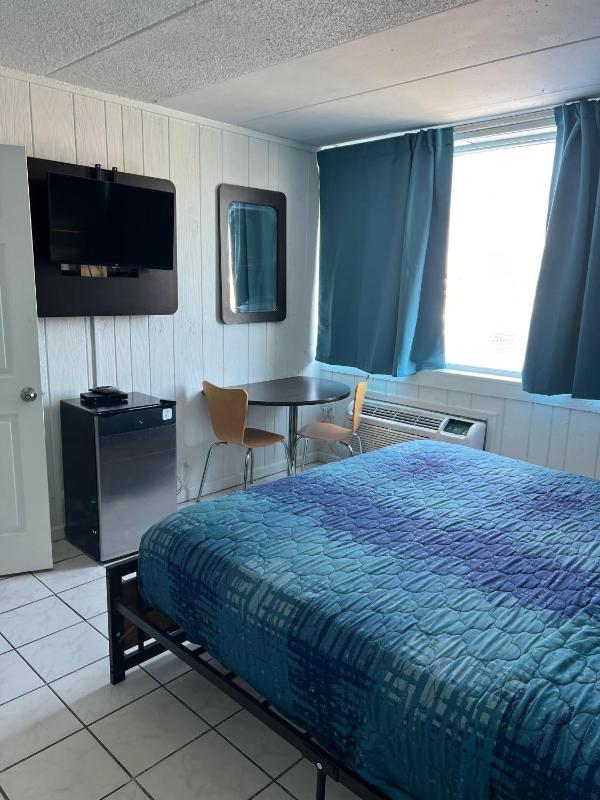 Two-Bedroom Suite image 4