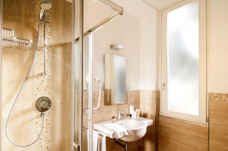 Comfort Double or Twin Room image 2