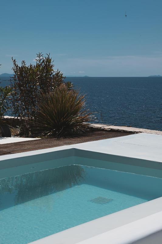 Imperial Suite with Sea View image 3