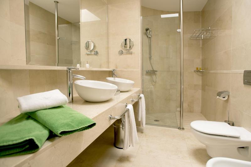 Two-Bedroom Villa (2 - 4 Adults) image 2