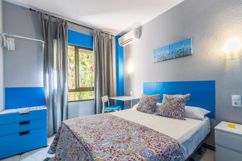 Single Room image 1