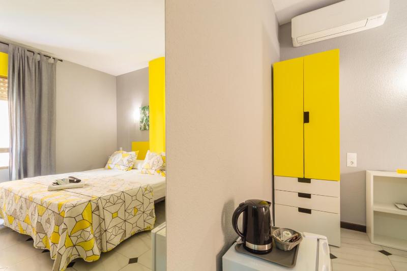 Superior Double Room image 4