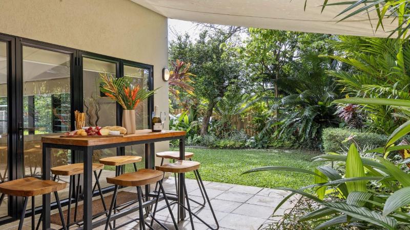 Villa Lumina Port Douglas - image 16