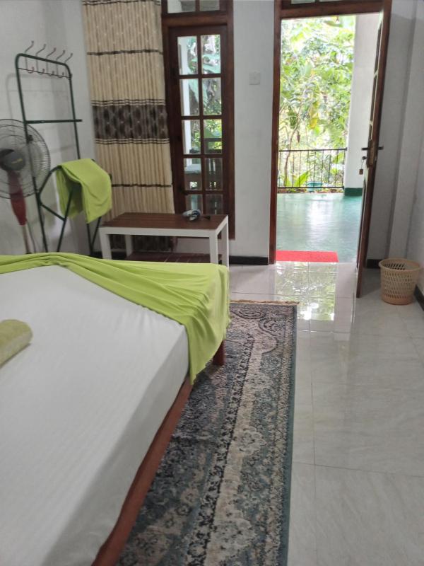 Mature Home Ella - image 3
