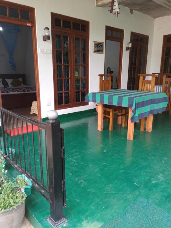 Mature Home Ella - image 16