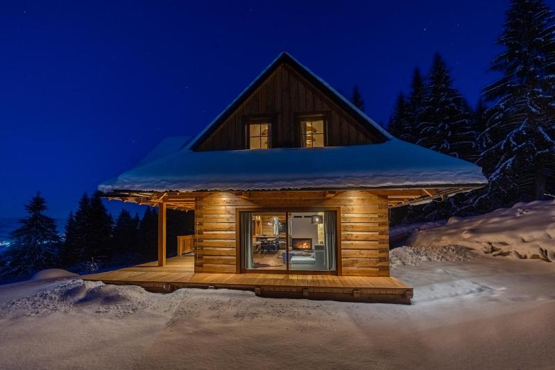 Wellness cottage with amazing view DREVENICA MEDOVKA - image 2