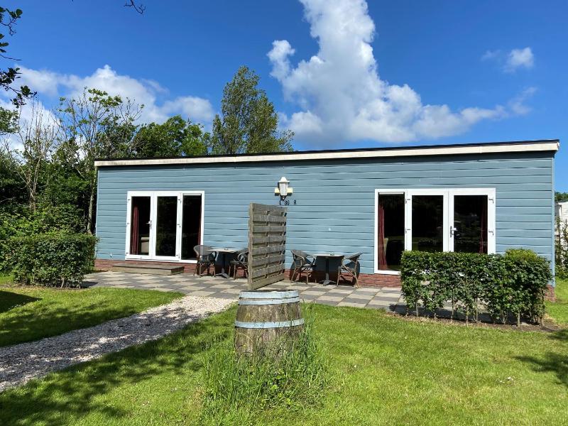 Chalet with Kitchen image 1