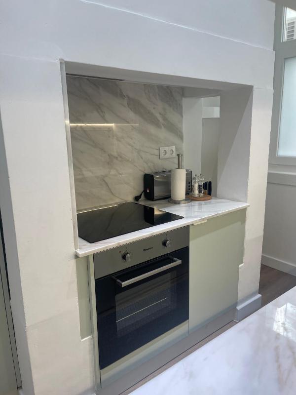 Two-Bedroom Deluxe Apartment image 2