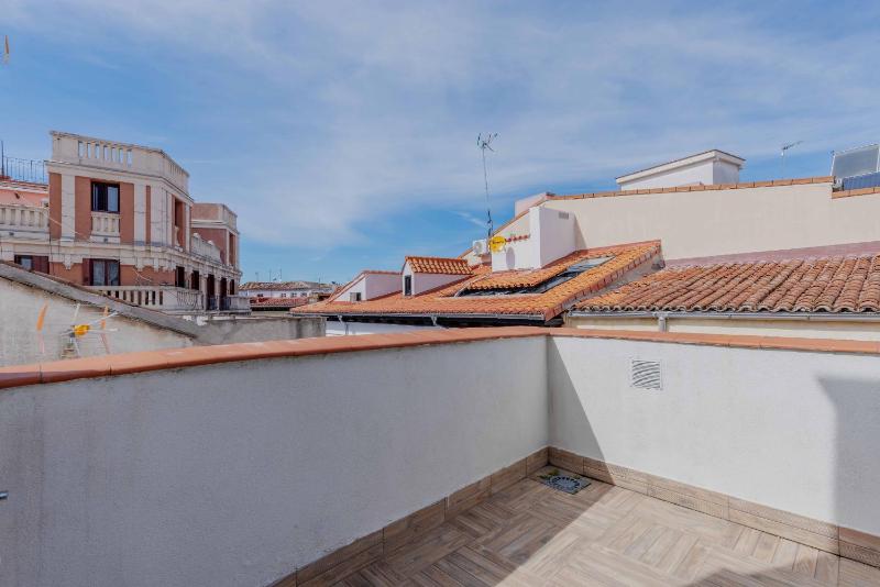 Two Bedroom 1 bathroom with Terrace I image 4