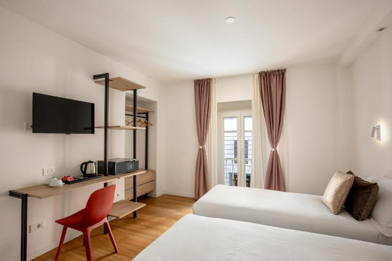 Deluxe Double Room - Annex Building image 4