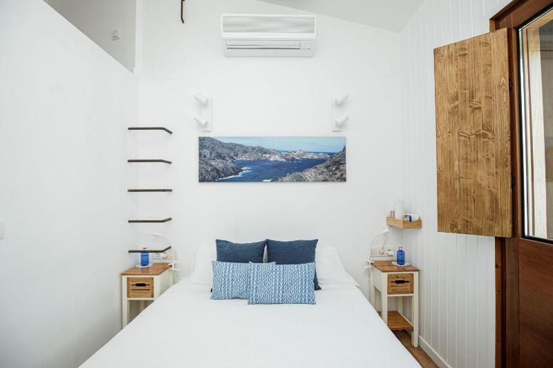 Double Room image 3