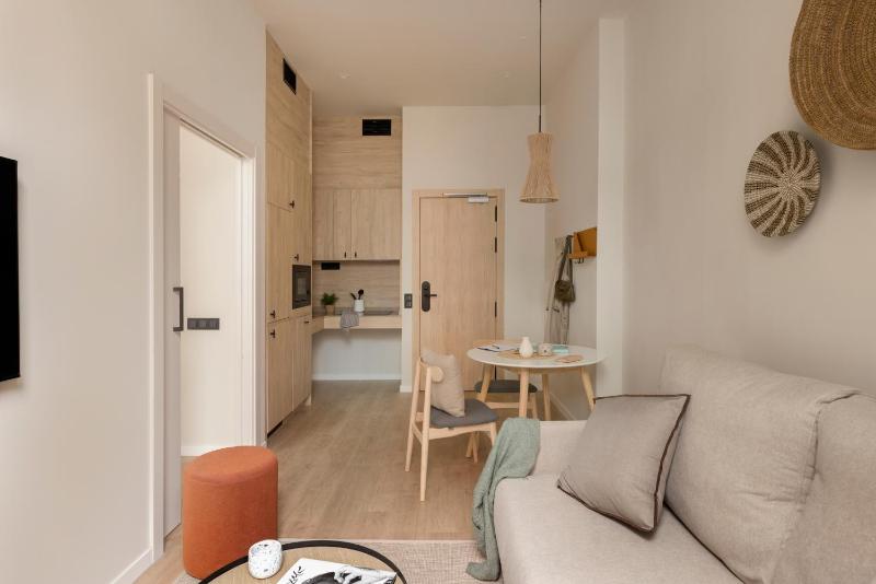 Apartment with Terrace image 3