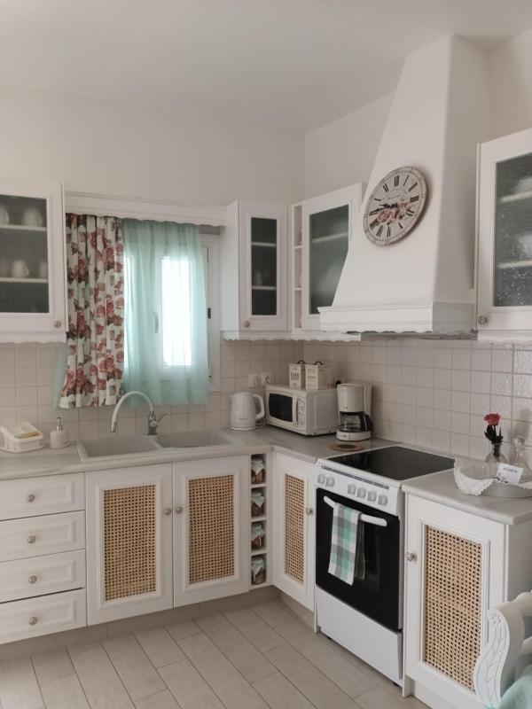 One-Bedroom House image 2