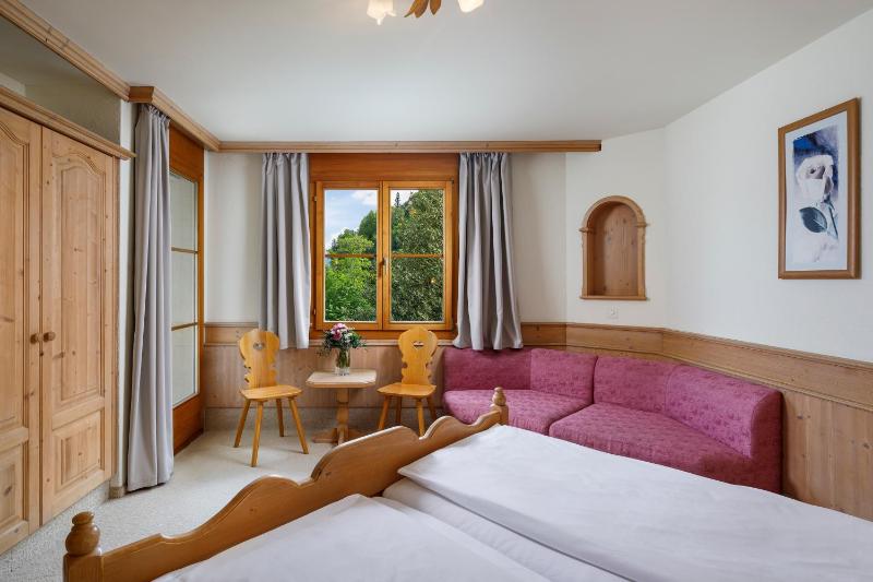 Double Room image 4