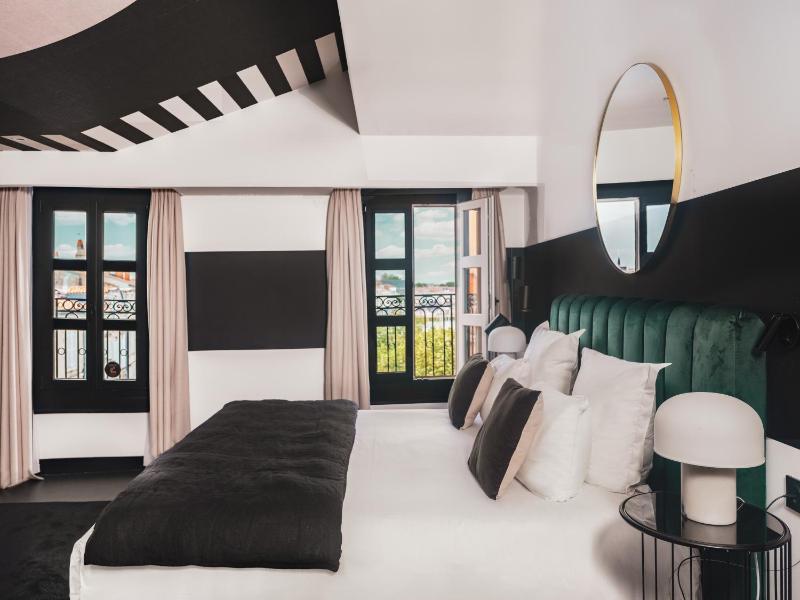 Maisons du Monde Hôtel & Suites - La Rochelle Vieux Port - image 17