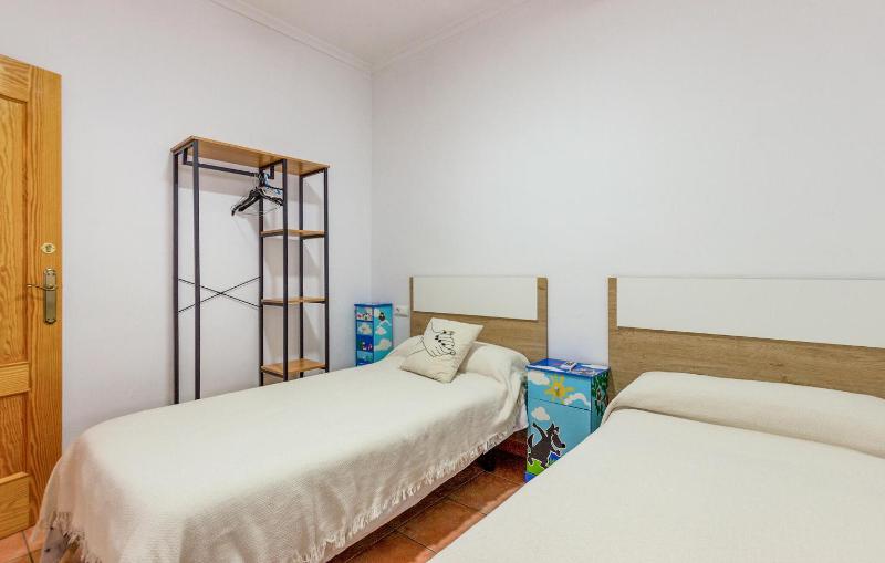 3 Bedroom Beach Front Home In Santa Pola - image 18