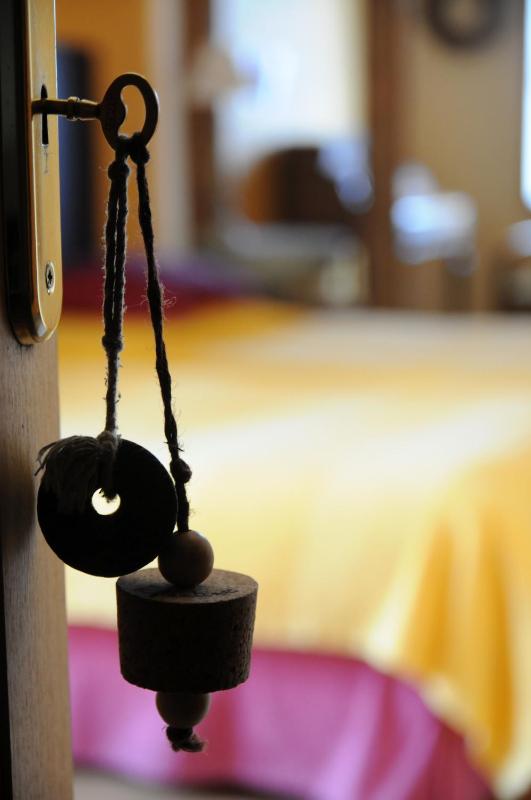 Twin Room image 1