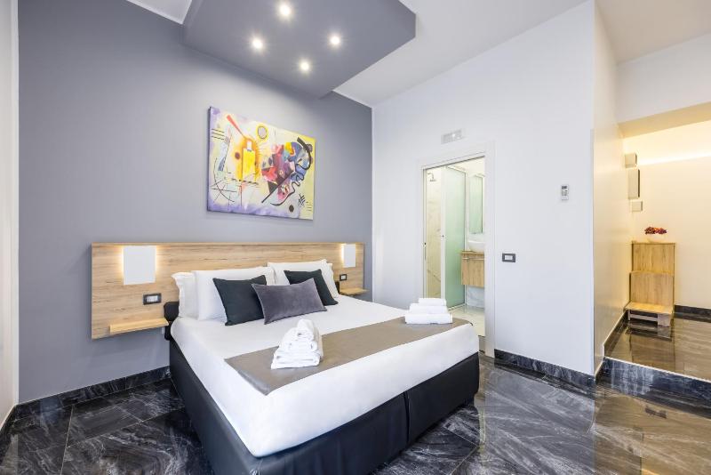 Suite with Mountain View image 3