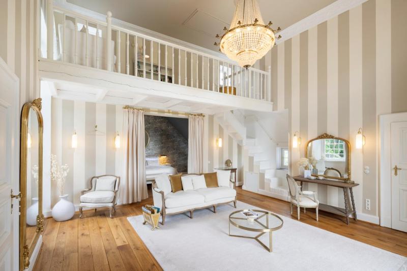 King Suite image 1
