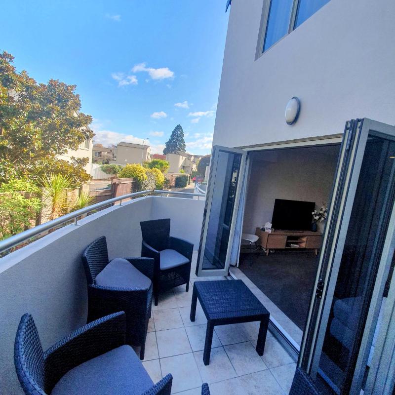 Midtown Tui Villa - Taupō Central Holiday Unit - image 16