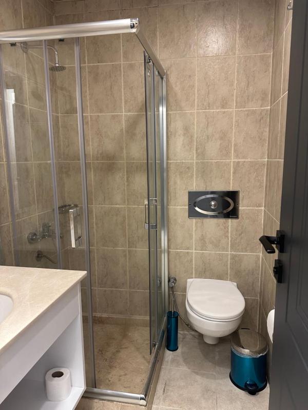 Single Room with Shower image 4