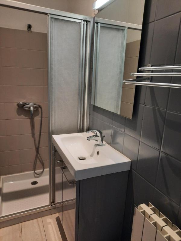 Classic Triple Room image 2