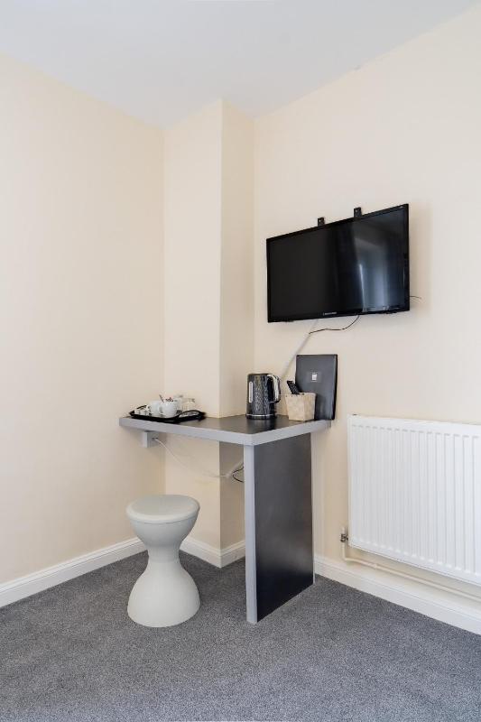 King Room image 1