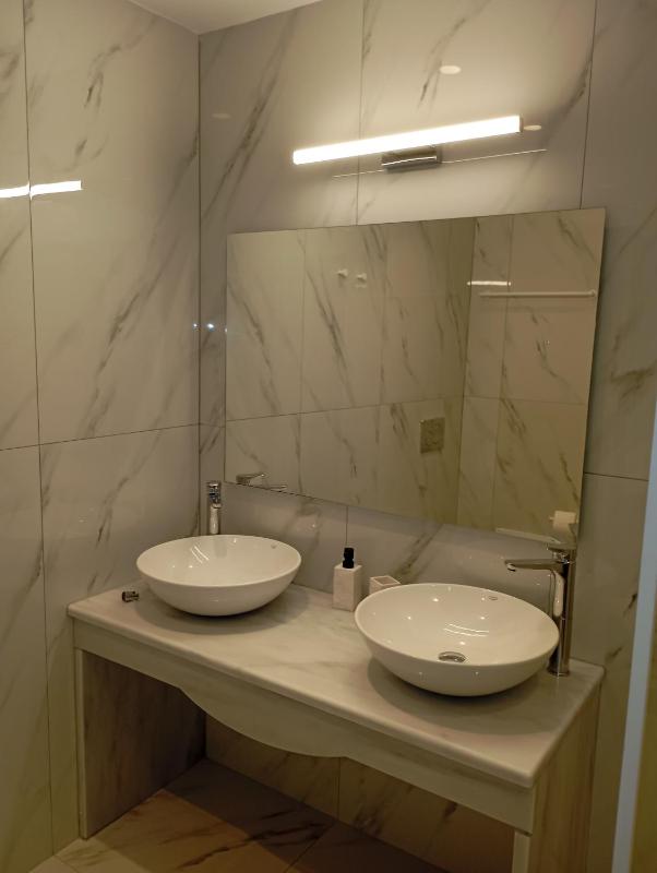 Superior Apartment image 4