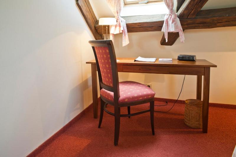 Double Room - Attic image 4