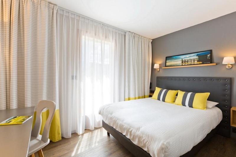 Standard Double Room image 1