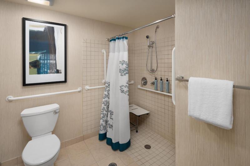 Residence Inn by Marriott Portland Airport at Cascade Station - image 4