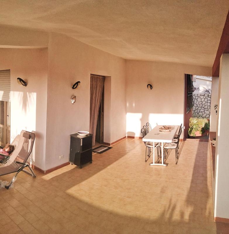 Two-Bedroom House image 4