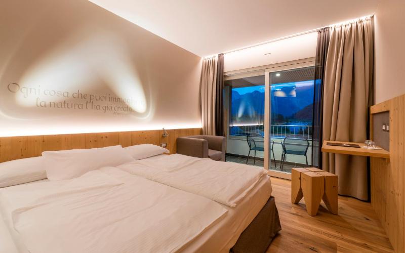 Family Junior Suite (2 Adults + 2 Children) image 3