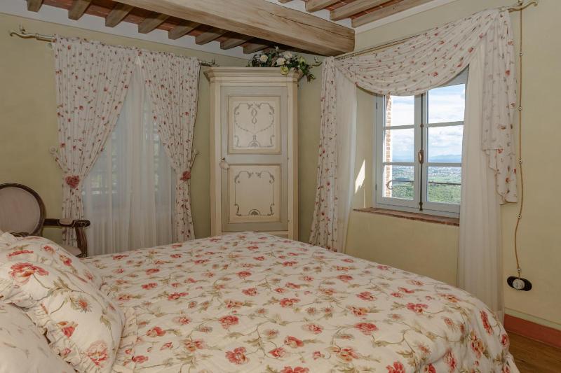 Three-Bedroom Villa image 1