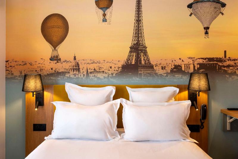 Standard Double Room image 1