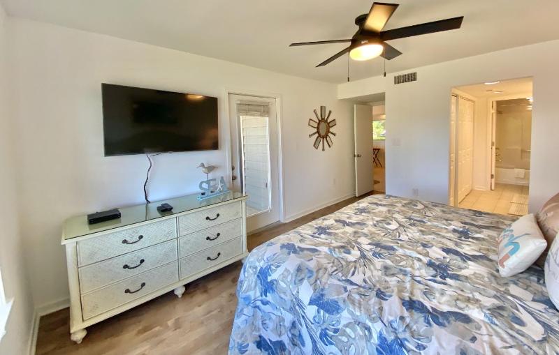 8C Richmond Park lake view villa with full access to amenities villa - image 19