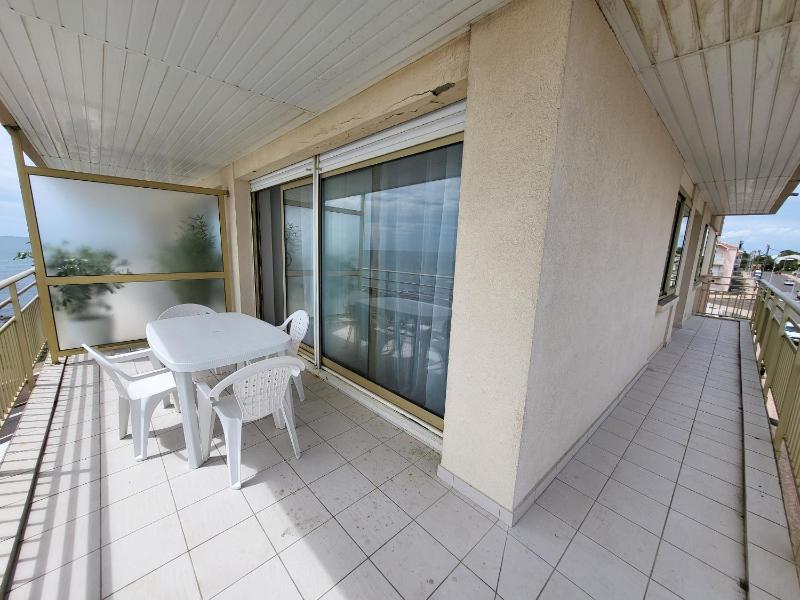Appartement 2 chambres avec terrasse et garage privatif proche plage - FR-1-92-940 - image 2