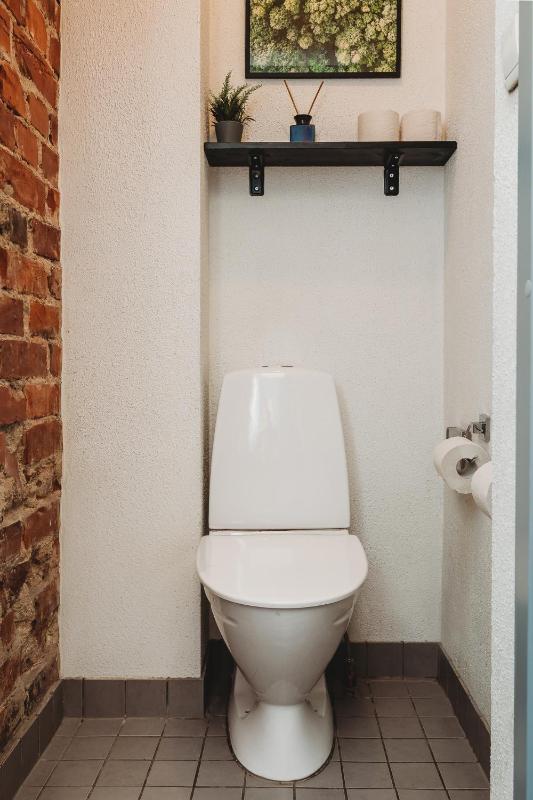 Bed in 6-Bed Female Dormitory Room image 1