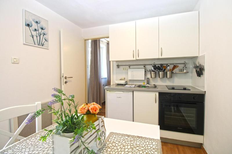 Apartments Marko 1278 - image 9