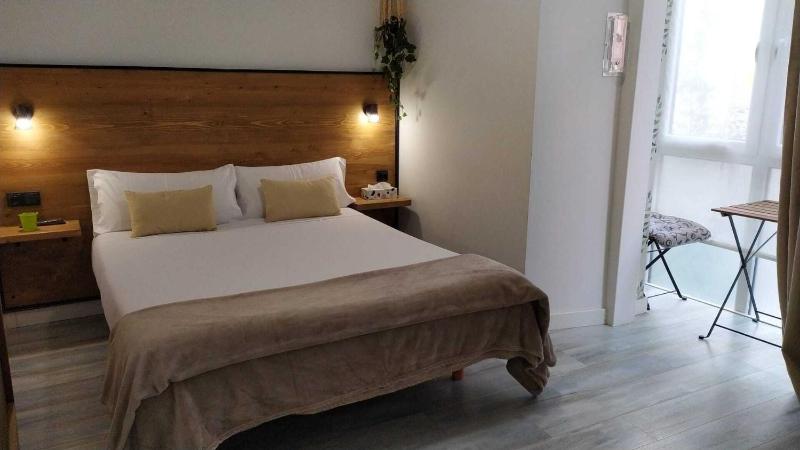 Superior Triple Room image 1