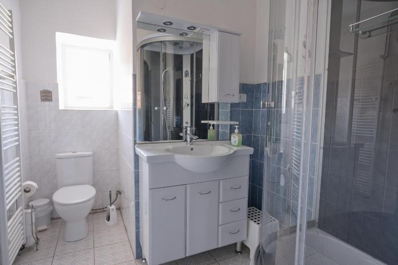Two-Bedroom Apartment (3) image 2