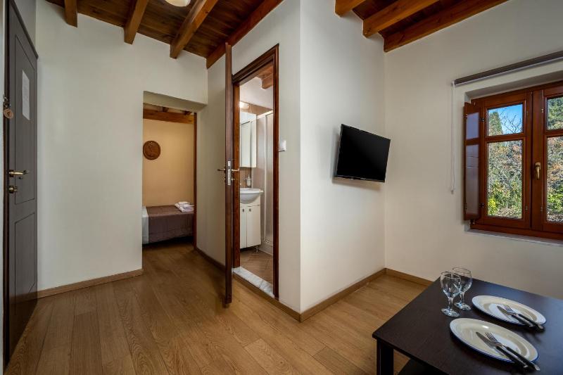 Apartment with Park View image 3