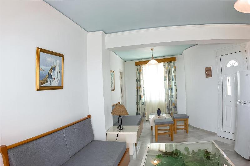 Luxury Apartment (4 adults) image 2