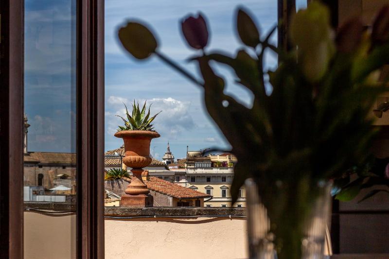 iFlat Campo de' Fiori Panoramic Penthouse - image 2