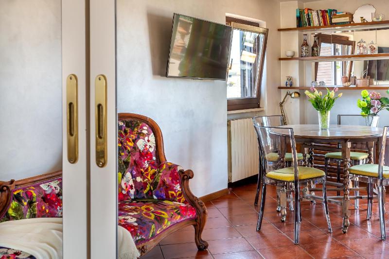 iFlat Campo de' Fiori Panoramic Penthouse - image 13